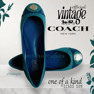 Coach Two Tone Blue Ballet Flats Teal Cobalt Loafer Stunnin 100% Vintage NWT